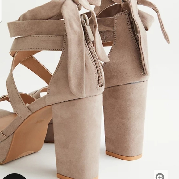 Torrid heels - Picture 3 of 5